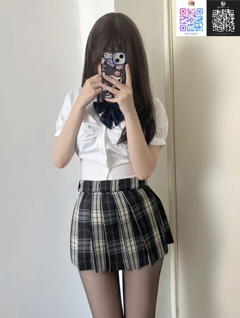 💌 りの（莉乃）🇯🇵 #新宿💗情報：156cm / 20歳 / Cカップ