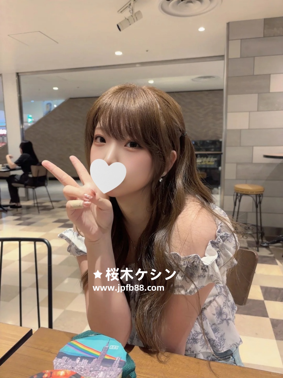 🌸 番号：0615👑 名前：橘 花音（22）160cm／Dカップ