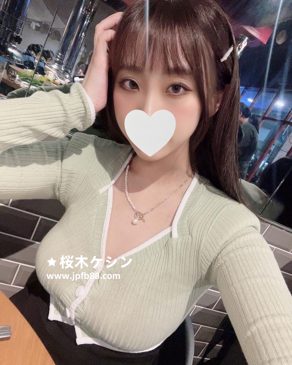 ☘️番号：0640☘️職業：カフェでしか会えない秘密の常連さん